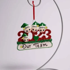 2023 Red Family Of 4