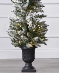 4.5Ft Flocked Potted Tree With Led Lights