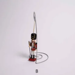 6In Elegant Traditional Nutcracker