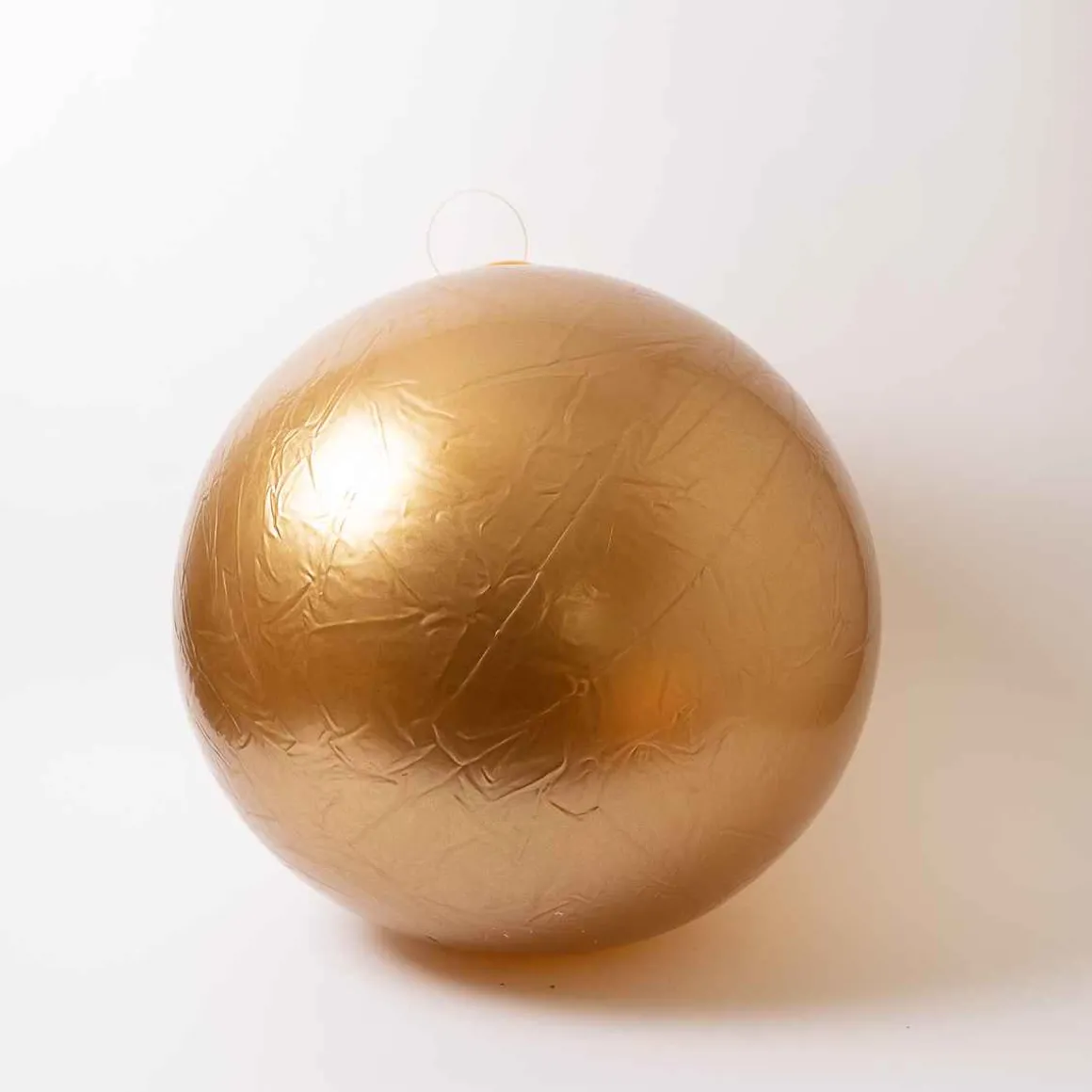 30In Vintage Gold Holiball