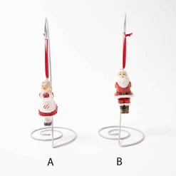 Kissing Santa Mrs Claus